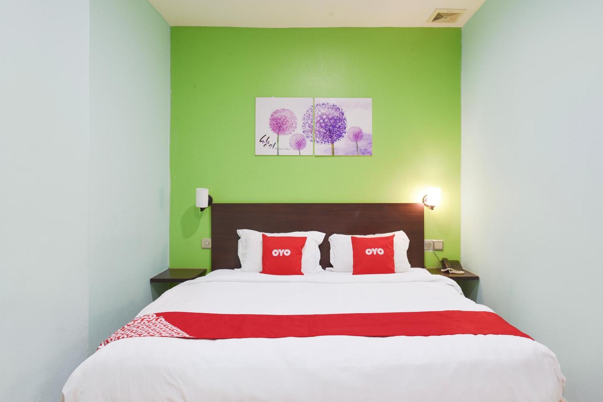 Hotel O G Home Hotel, Kota Bharu, Kelantan. Экстерьер фото